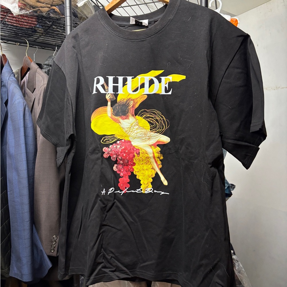 Rhude Black Graphic T-Shirt